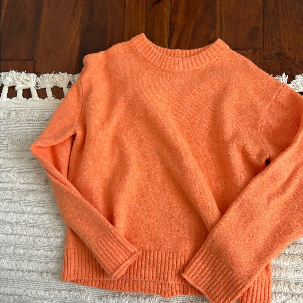 Orange Women's AE sweater
